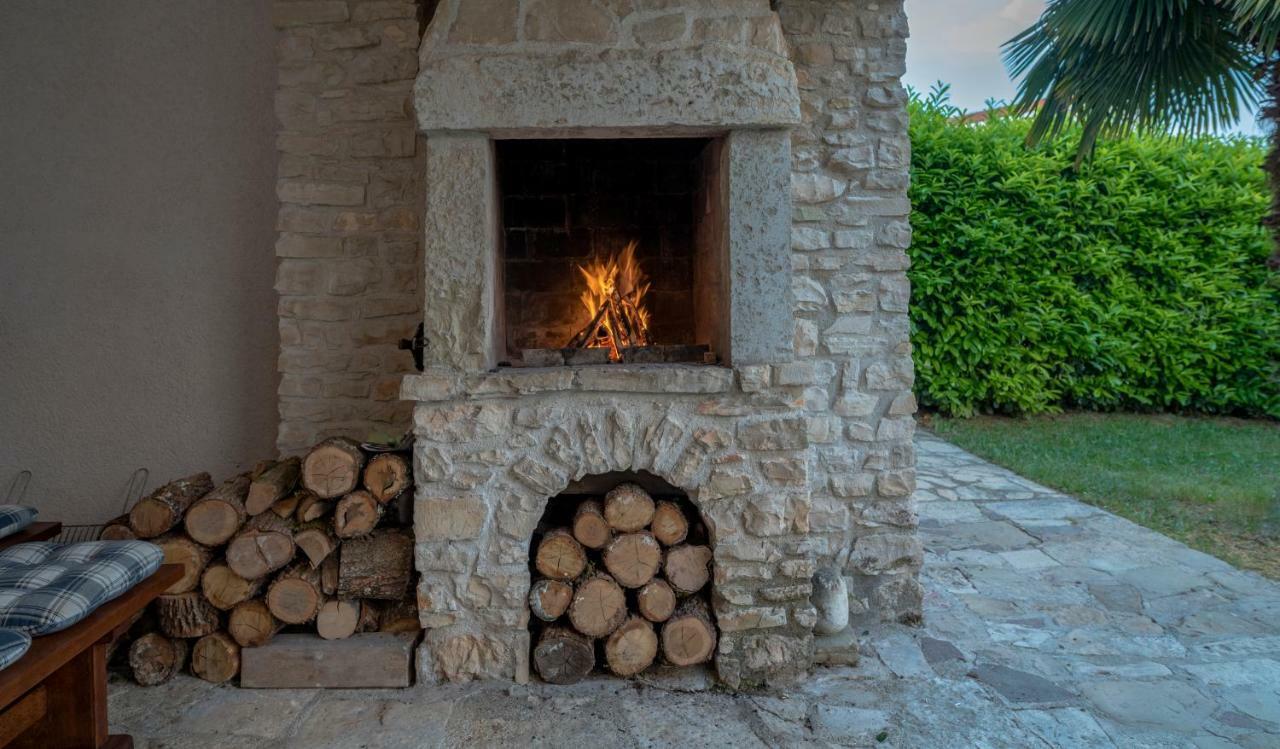 Holiday Home Vizinada Bagian luar foto
